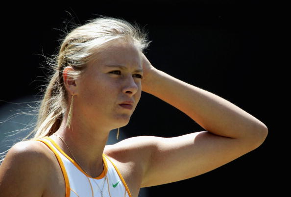 爱游戏登录 -包含莎拉波娃回归赛场，惊险取胜首场状态亮眼，西班牙队观众沸腾！的词条